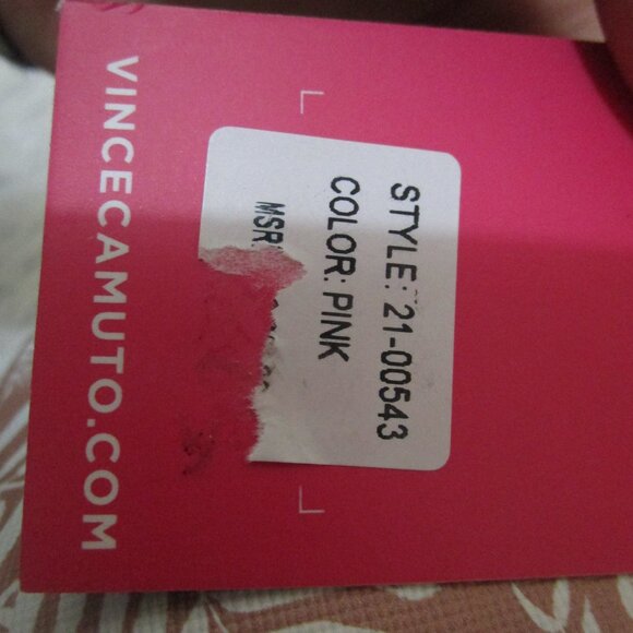 NWT Beautiful Large Vince Camuto Pink and white floral Makeup Bag Pouch 12X6 - Picture 6 of 15